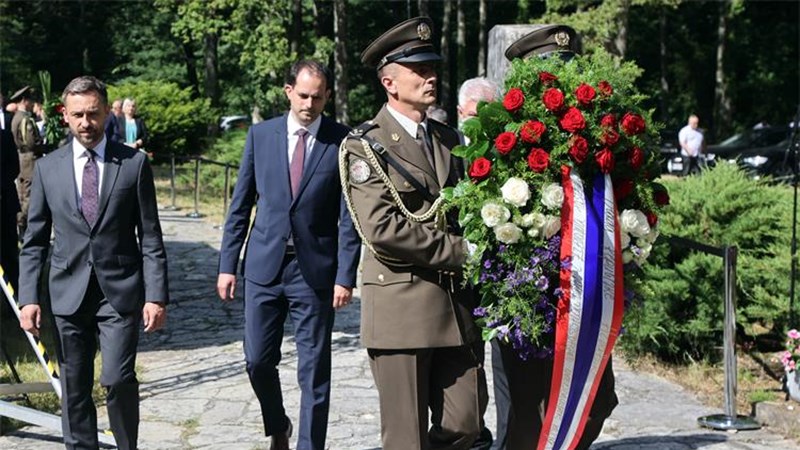 Odajemo priznanje hrvatskim antifašistima koji su Hrvatskoj osigurali mjesto među pobjednicima 2. svjetskog rata